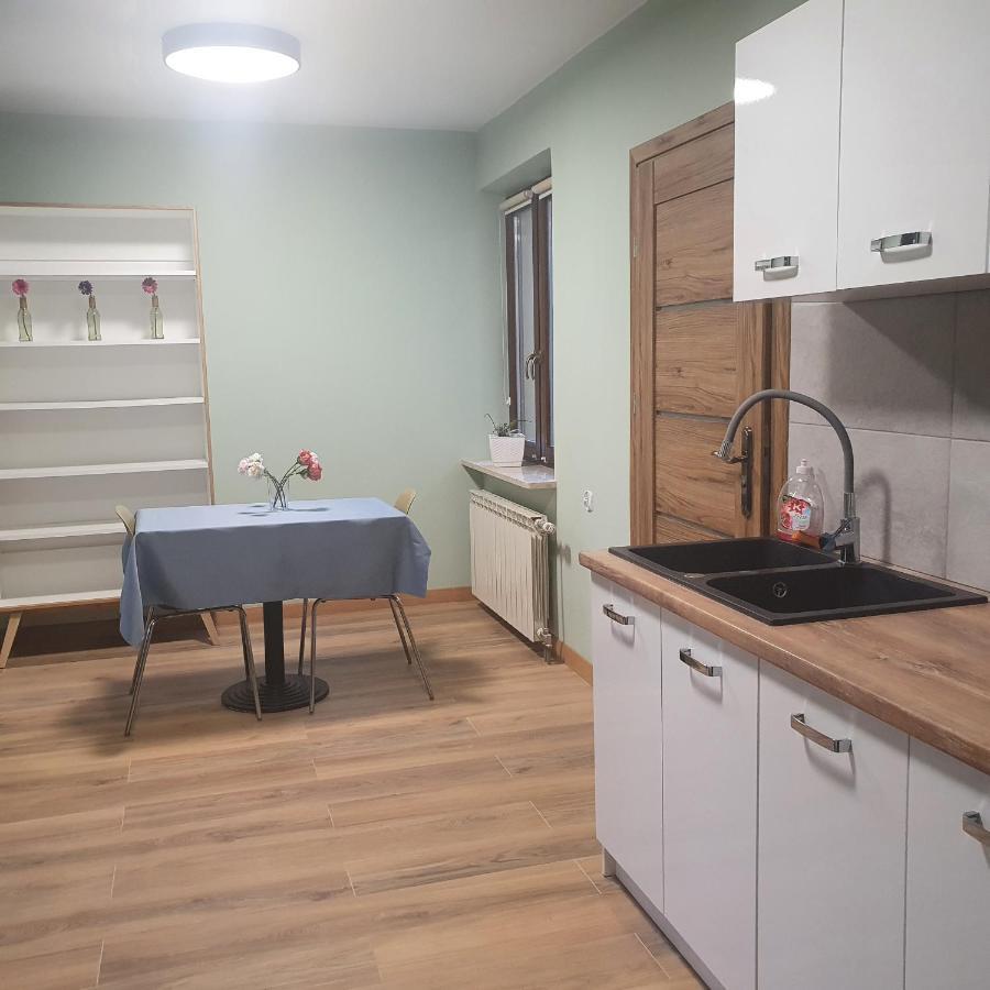 Albatros Room With Bathroom وارسو المظهر الخارجي الصورة